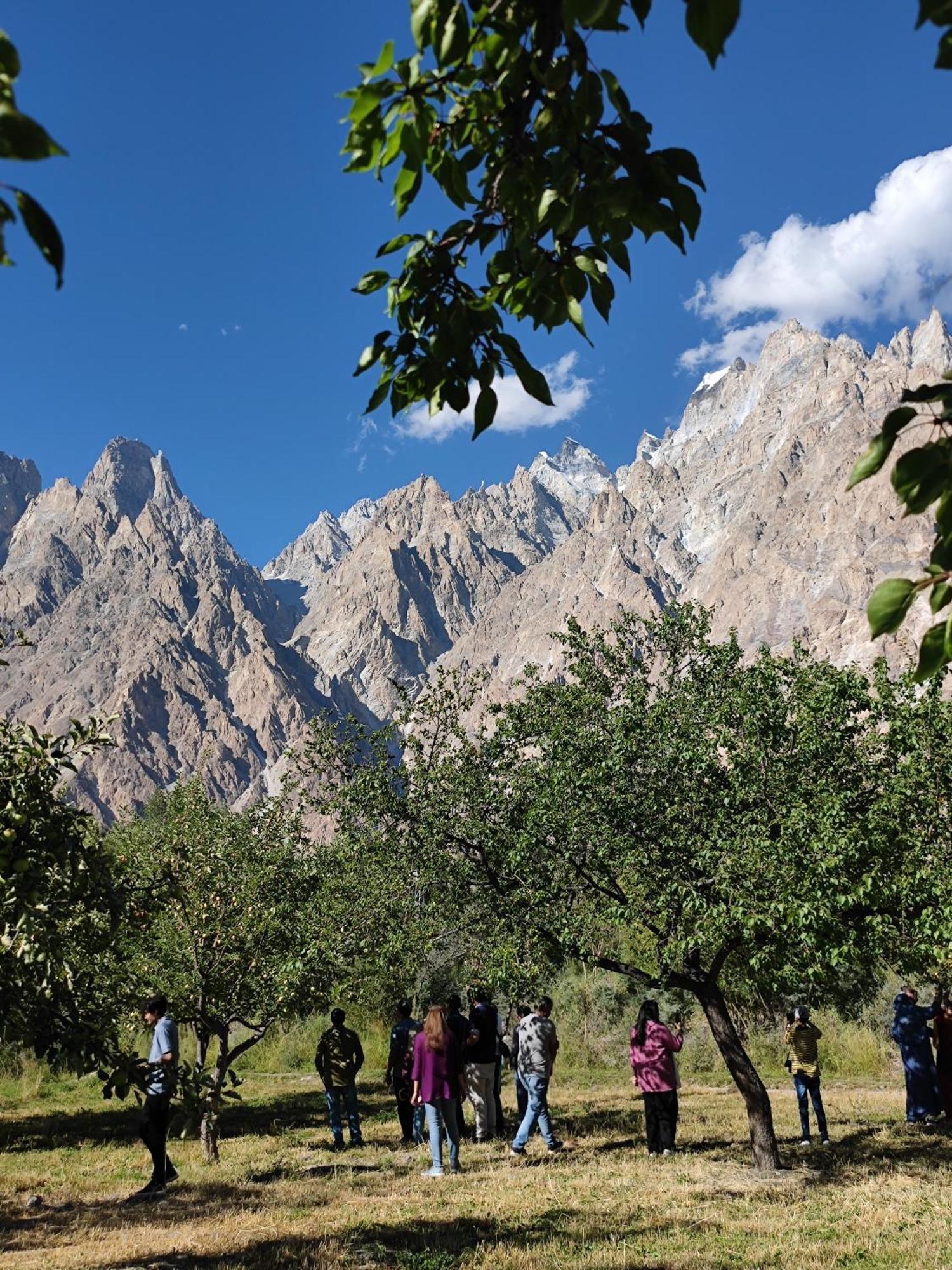 Passu Cones Hotel Pasu エクステリア 写真
