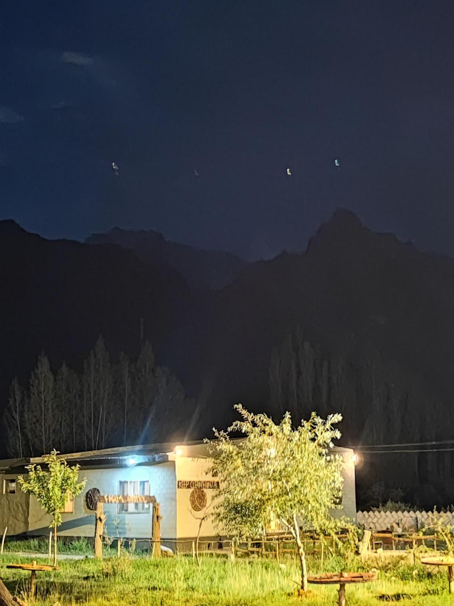 Passu Cones Hotel Pasu エクステリア 写真