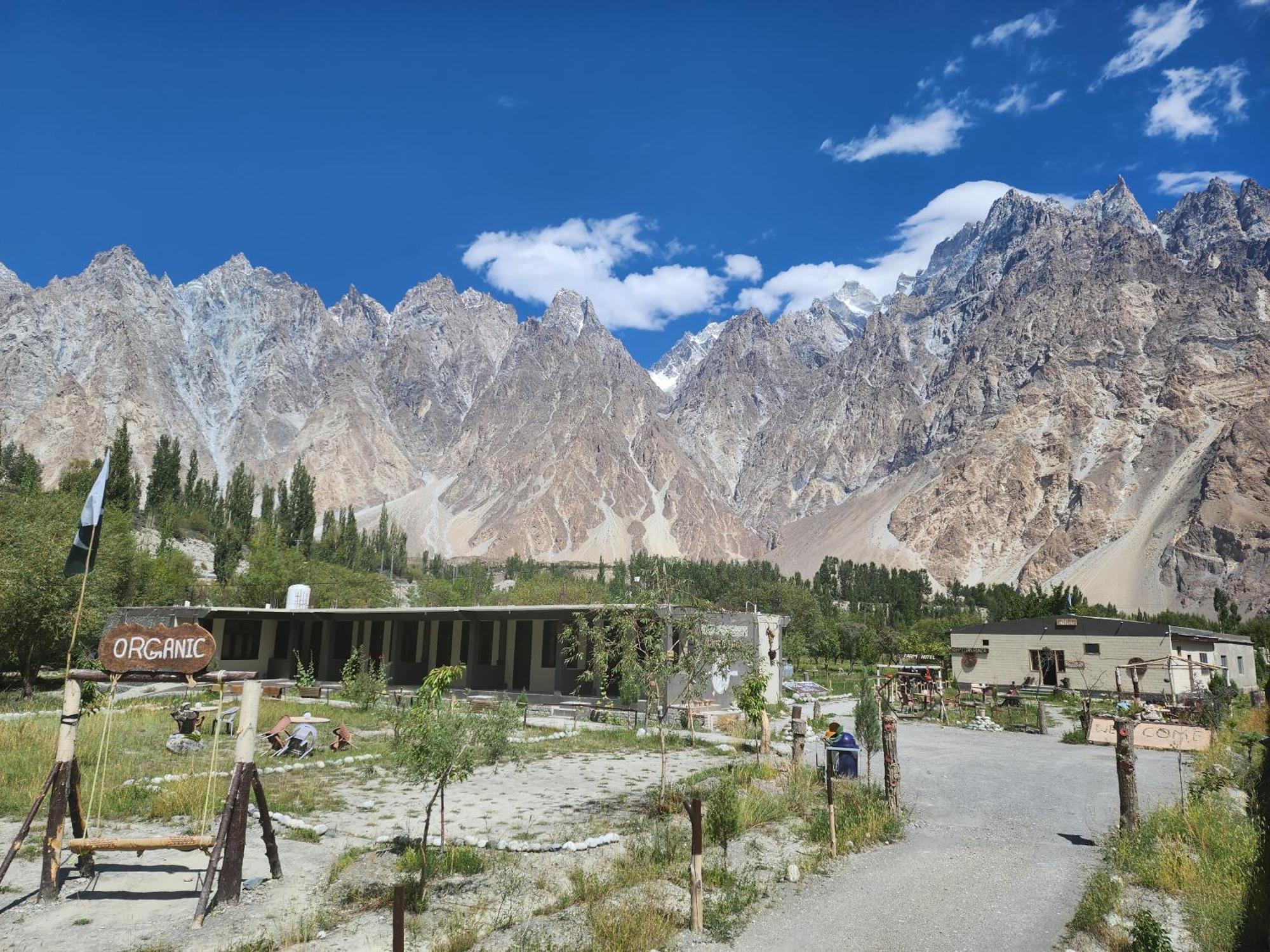 Passu Cones Hotel Pasu エクステリア 写真