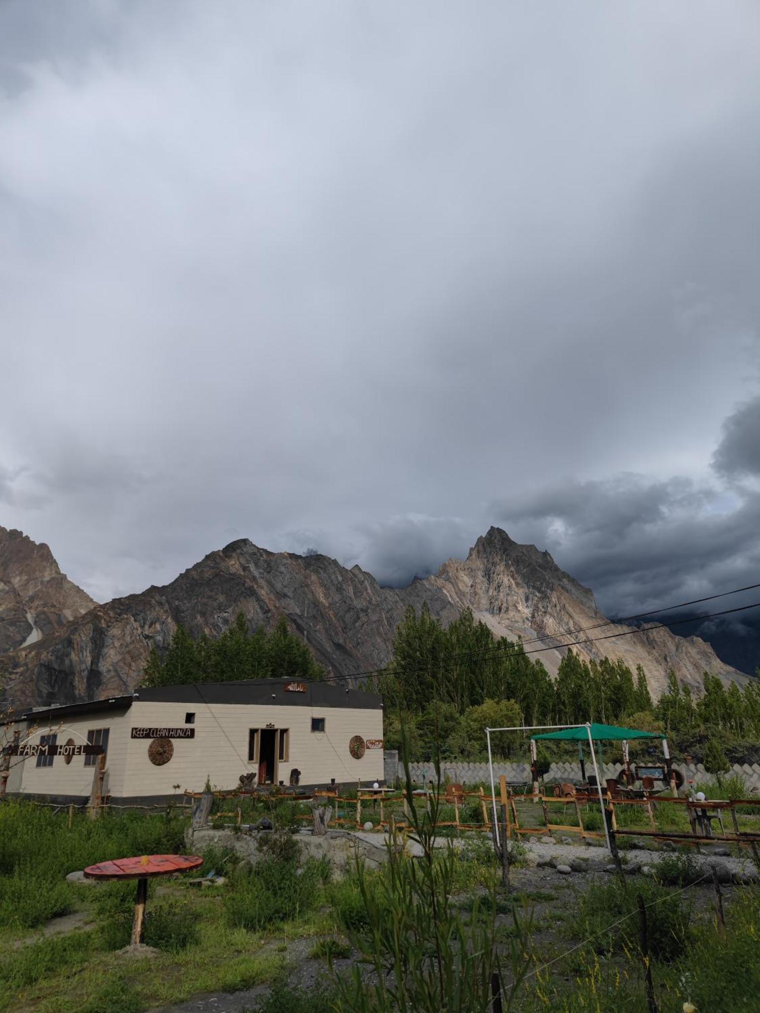 Passu Cones Hotel Pasu エクステリア 写真